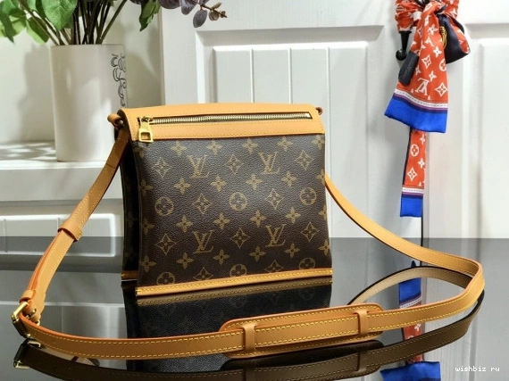 WIS LOUIS VUITTON SLANTING 0201